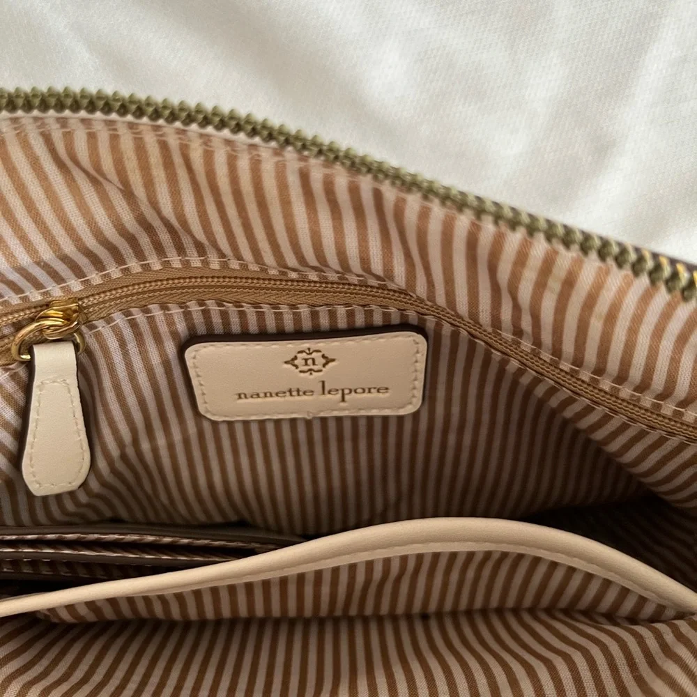 Nanette Lepore faux straw crossbody bag. - Picture 6 of 8